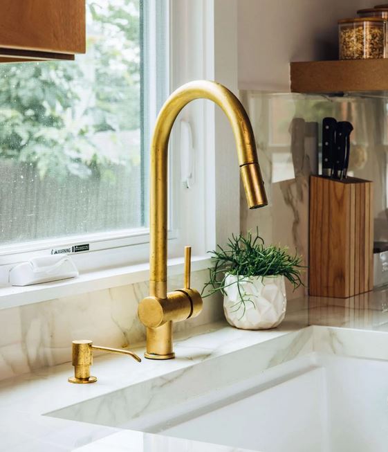 Single Hole Gold Faucet, Single Handle Faucet