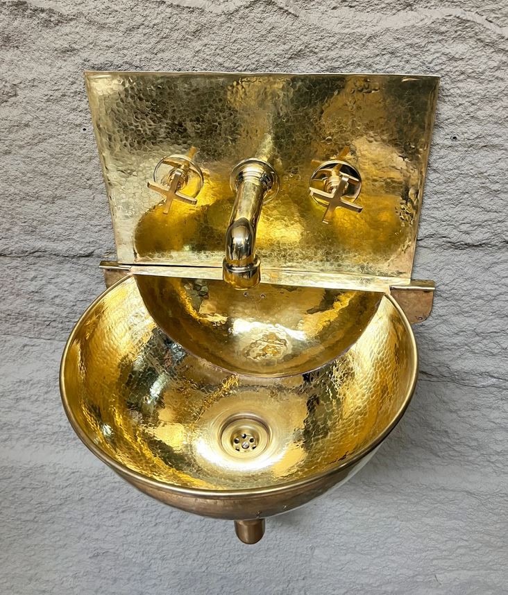 Solid Brass Wall Mount Sink With Mixed Faucet , Unlacquered Brass Wall Hung Basin