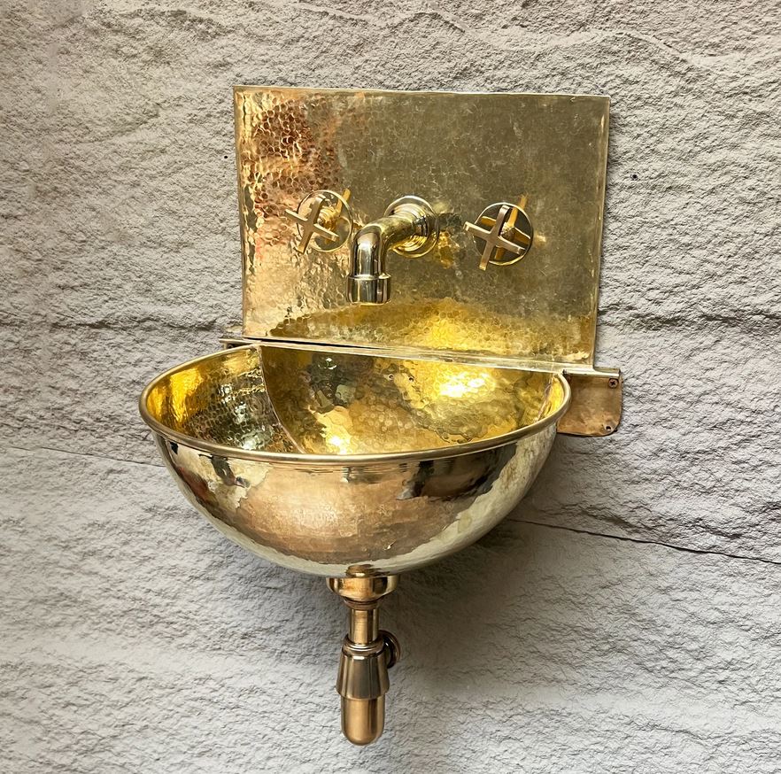 Solid Brass Wall Mount Sink With Mixed Faucet , Unlacquered Brass Wall Hung Basin