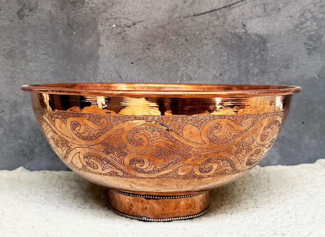 Handcrafted Engraved Copper Vessel Sink , Round Copper Wash Basin Bathroom