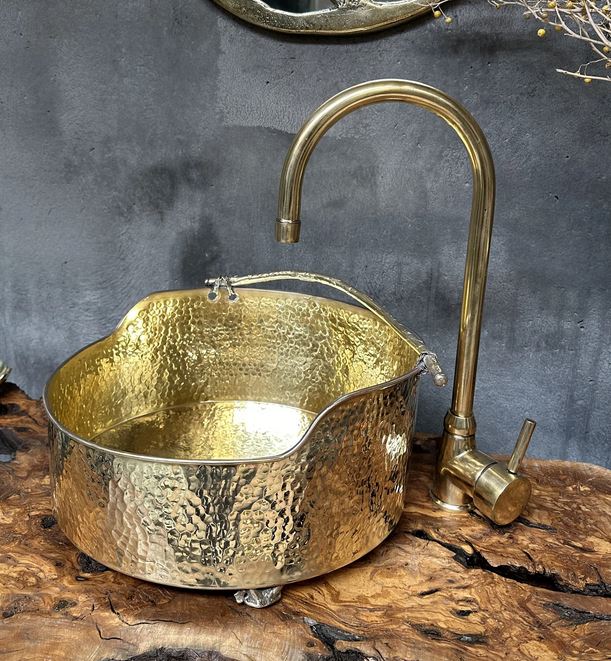 Solid Brass Vessel Sink Bathroom ,Sylish Hammered Brass Wash basin Bathroom